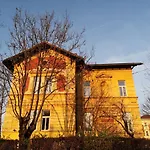 Vila Veselova, Ljubljana City Center